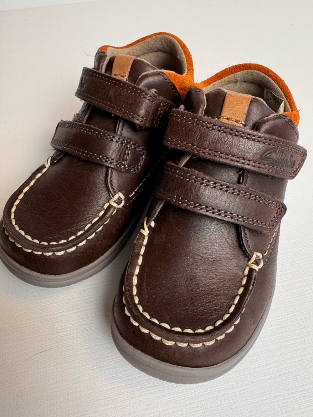 Clarks Toddler Boys Brown Leather Shoes 5.5W Wide Early Walker Cloud Tuktu NWOT